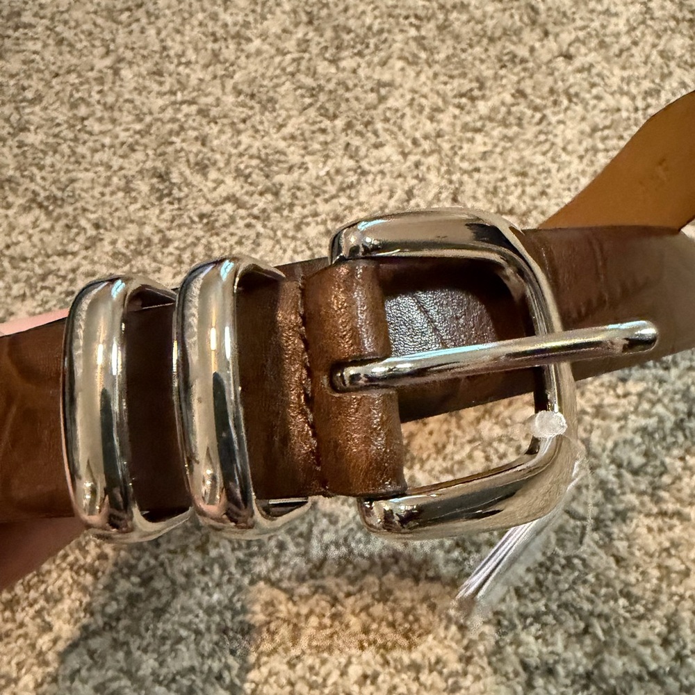 NWT A&F Modern Essential Embossed Crocodile Leather Belt in Brown - S/M - Picture 5 of 5